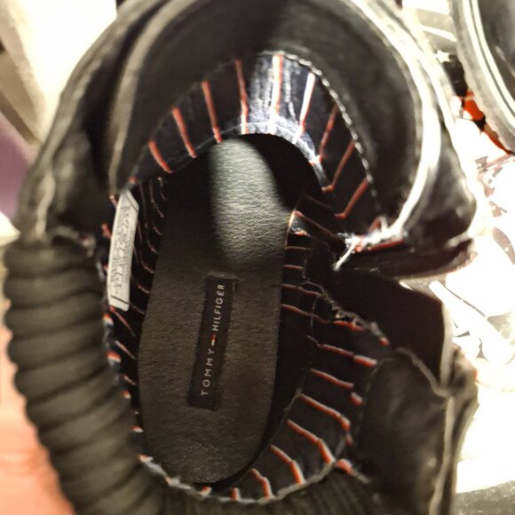 Tommy Hilfiger boots - Picture 8 of 15